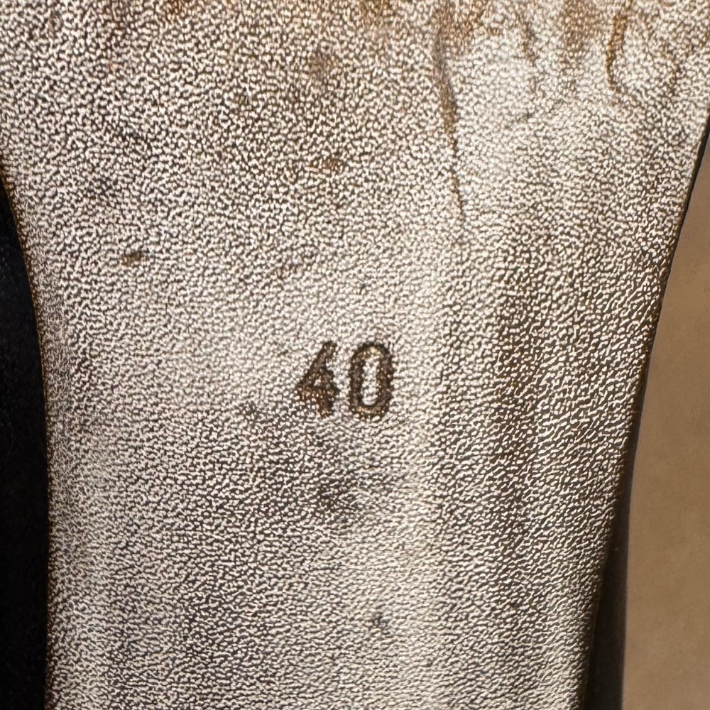 JONAK PARIS Black Leather Heels with Unique Detailing - Picture 10 of 12